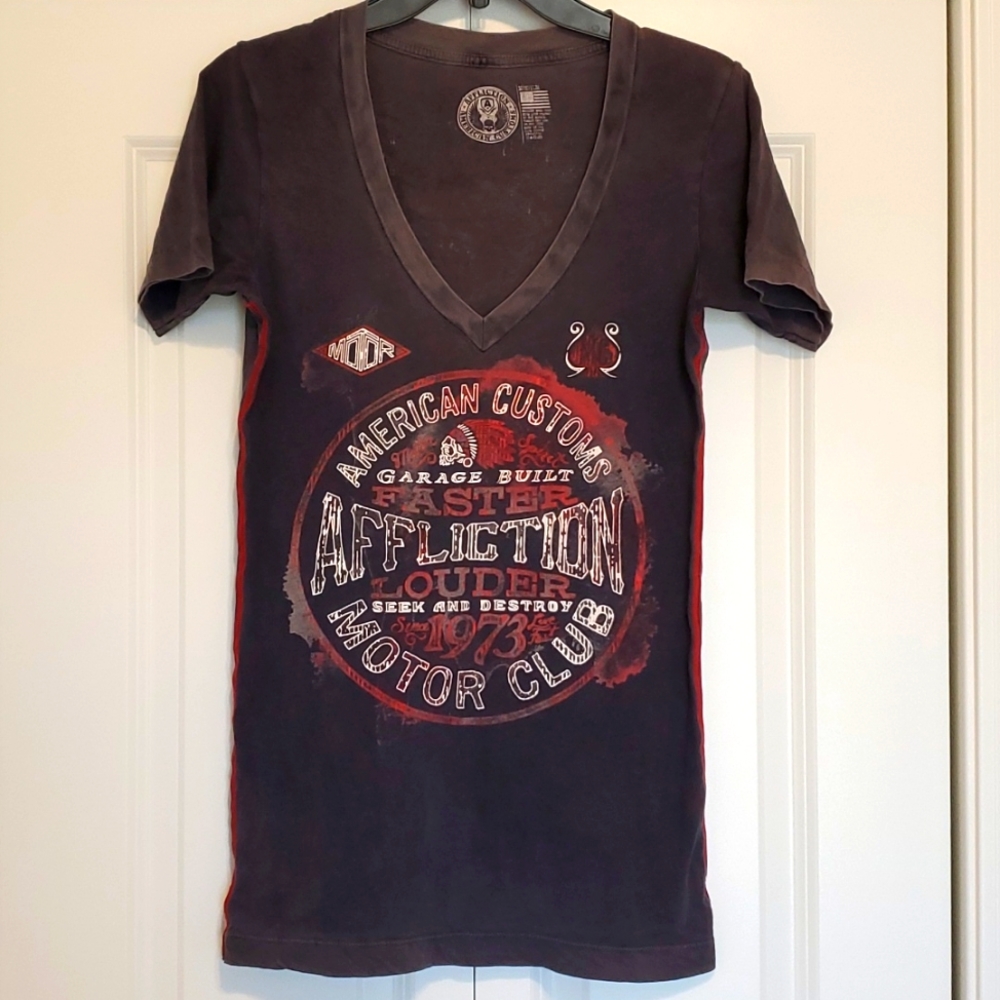 Affliction American Customs Deep V-Neck Womens fitted tshirt Size Medium